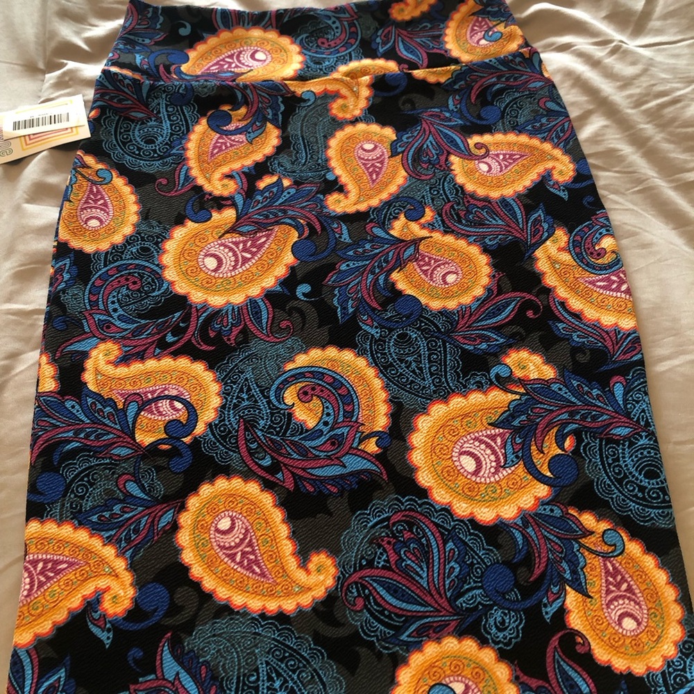 LuLaRoe Cassie Pencil Skirt Knee-Length Casual